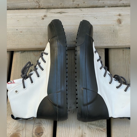 Hunter for Target White Canvas Lace Up Boots, M7.5 and W9.5 - Picture 8 of 9
